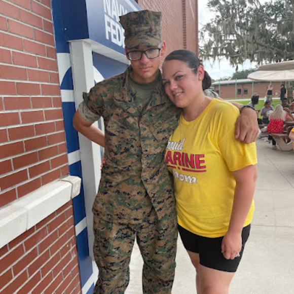 Meet your Posher, Jackie - Picture 1 of 1